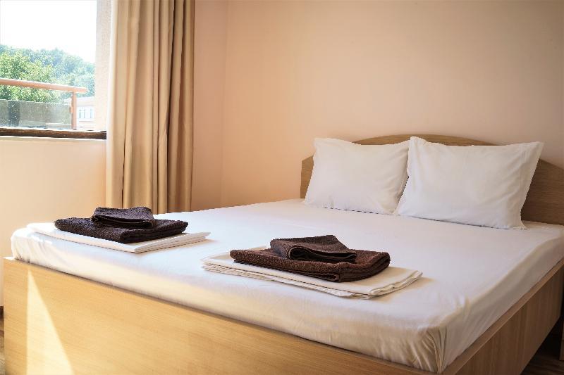 ابزور Moreto Seaside Aparthotel المظهر الخارجي الصورة