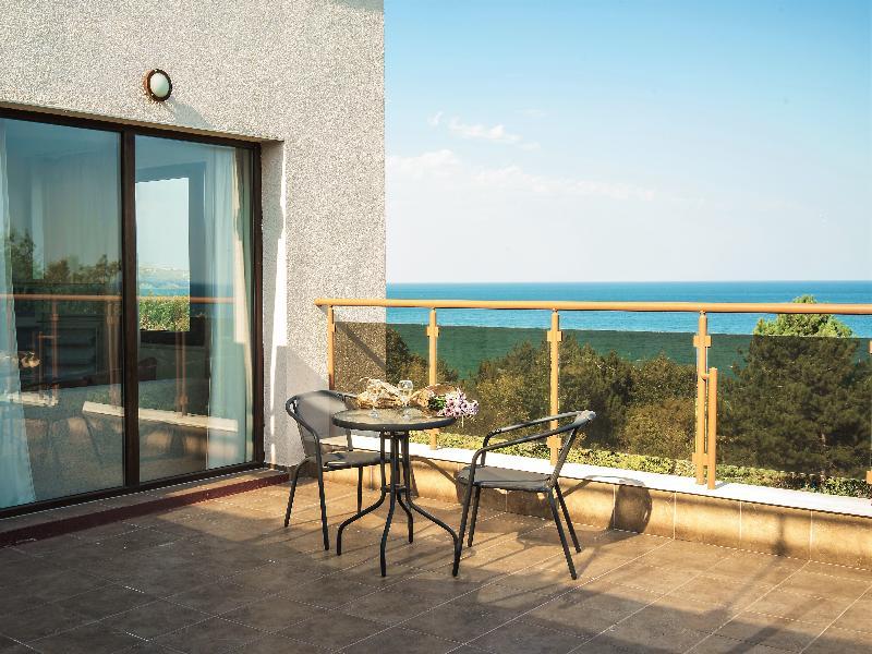 ابزور Moreto Seaside Aparthotel المظهر الخارجي الصورة