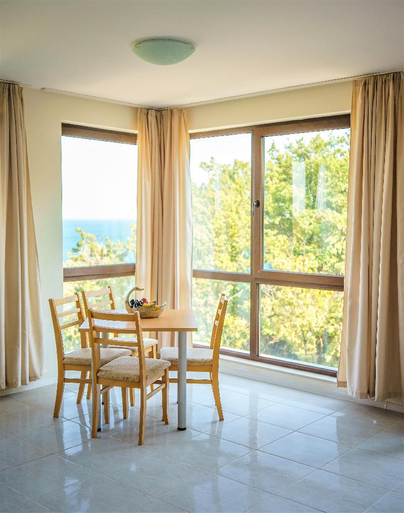 ابزور Moreto Seaside Aparthotel المظهر الخارجي الصورة